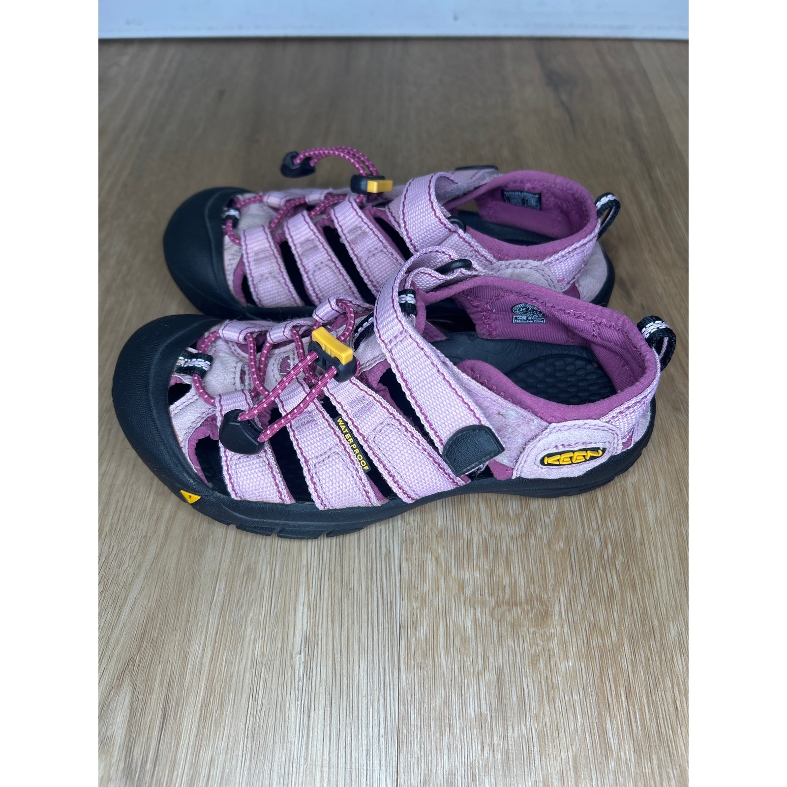 Sandali Keen Big Kid 1 Newport H2 blu acqua verde fluo impermeabili ragazzi ragazze