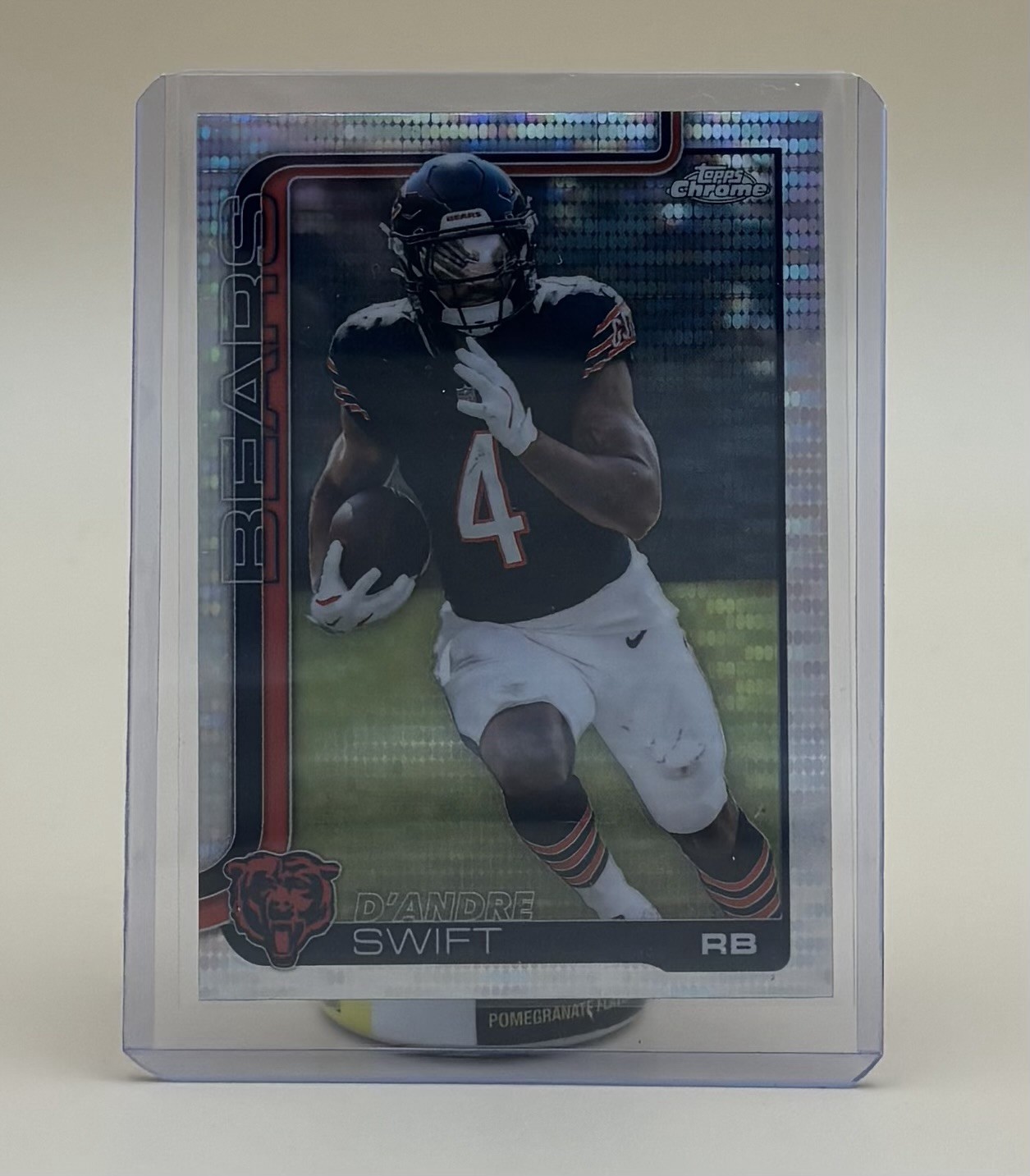 2025 Topps Chrome D’Andre Swift Refractor Chicago Bears #4
