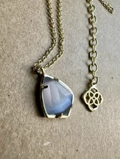 Kendra Scott Cory Gray-blue Shade Pendant Necklace Gold Tone Adjustable Chain