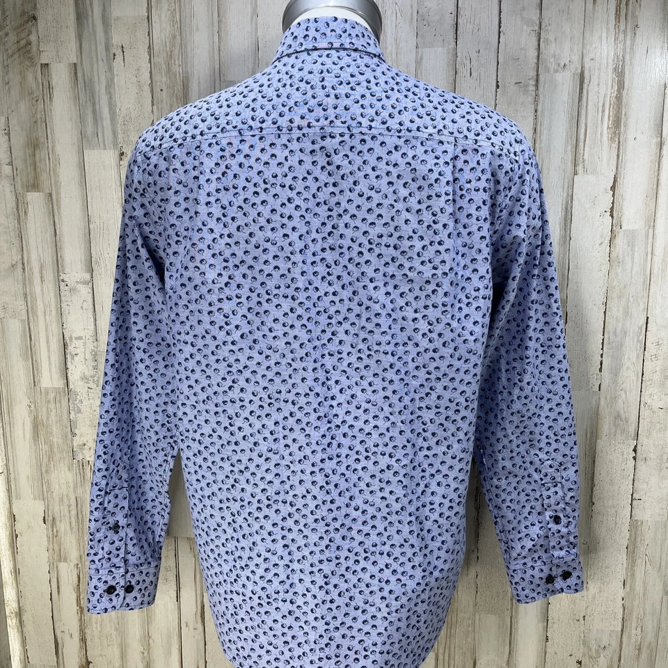 Men's Cutter & Buck Button Down Blue Shirt Size M Floral Pattern Long Sleeve U20 - Image 2 of 4