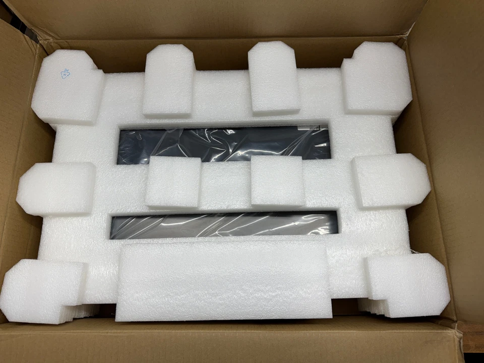 Supermicro eXone KBR Server (multisys R1-AIO50-6) Systemzentrale visual energy - Bild 3 von 4