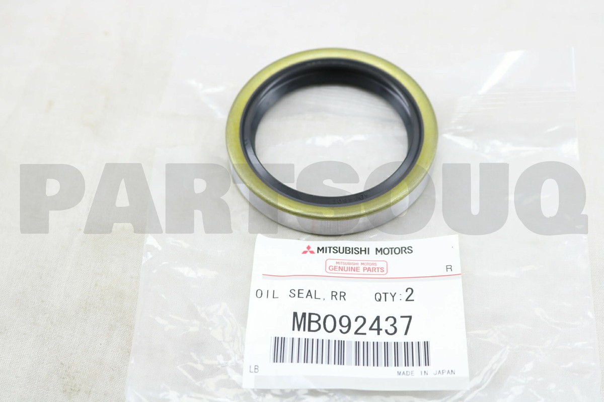 MB092437 Genuine Mitsubishi OIL SEAL,RR AXLE SHAFT,OTR | eBay 