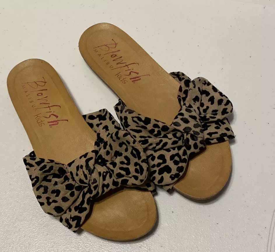 Blowfish Malibu Slide Sandals Teens Size 4 Leopard Print Casual Flats