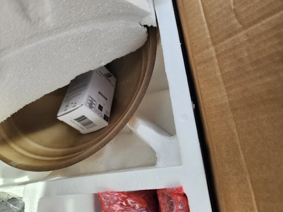 Hunter 53214 Granville 54 inch LED Indoor Bronze Ceiling Fan - Image 3 of 4