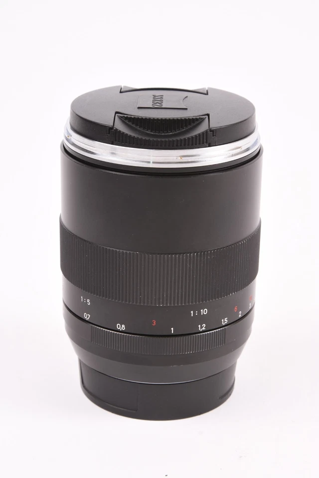 Zeiss 100mm f/2 ZE T* Makro-Planar MF Lens for Canon EF #06919 - Image 3 of 4