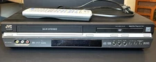 JVC HR-XVC28BU 4-Head VCR  VHS/DVD Combo Player W/ Remote -READ
