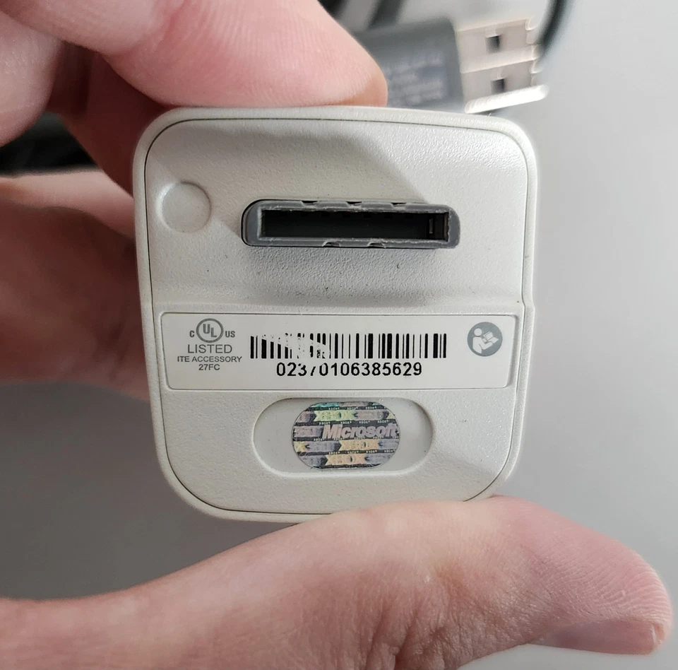 Genuine OEM Microsoft Xbox 360 X360 Play and Charge Kit Cable - Image 3 of 4