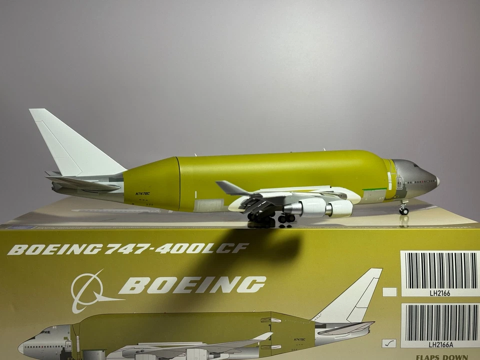 JC Wings 1:200 House Colors Boeing 747LCF N747BC Dreamlifter LH2BOE166A Foto 2 de 2