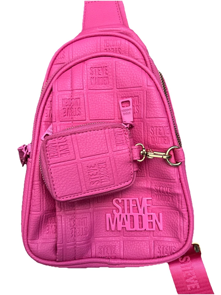Steve Madden- Cross body bag. Brand new Condition. (Hot pink/gold hardware) - Image 3 of 3