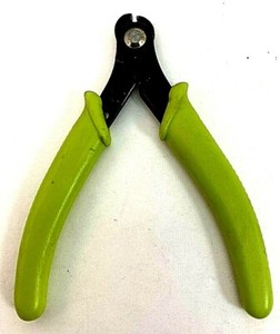 100 ~ Crafts ~ Jewelry ~ All Purpose ~ 5" Green Wire Cutters