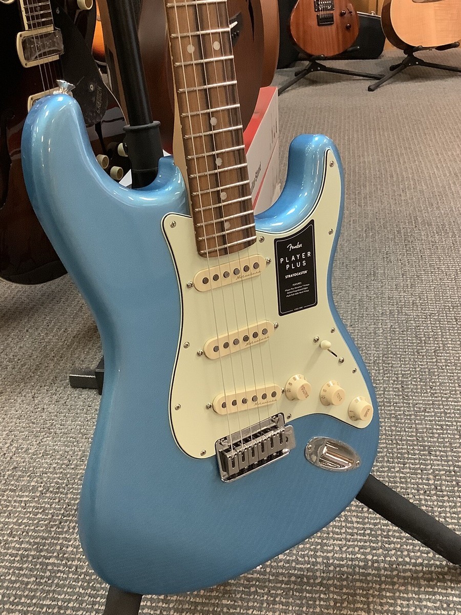 FENDER PLAYER PLUS STRATOCASTER | eBay