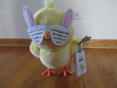 Hallmark Hip Hoppy Egg-Laying Chick Singing Plush Sound + Motion ONLY 1 egg