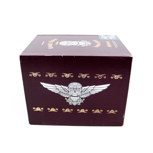 Caja de cigarros de madera vacía Rough Rider Robusto Maduro 5,5" x 4,5" x 4,25" - Imagen 6 de 12