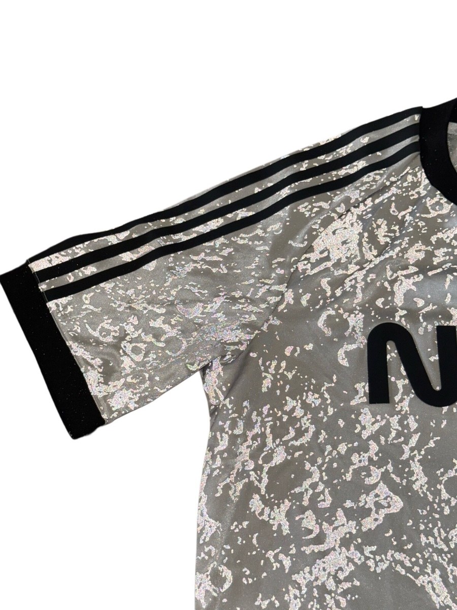 ADIDAS JUVENTUS x NASA INSPIRED LFSTLR AUTHENTIC JERSEY SIZE S