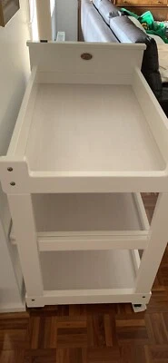 gumtree boori change table