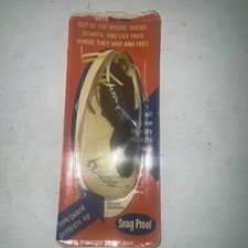 Snag proof frog