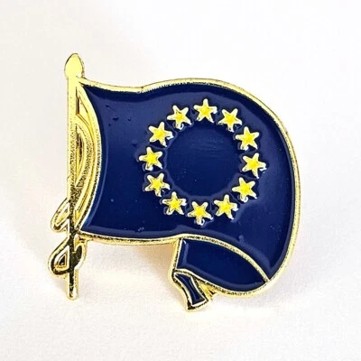 HEGIBAER Wehende Europa Flagge waving Europe Flag Badge EU Edel Pin Anstecker 0901