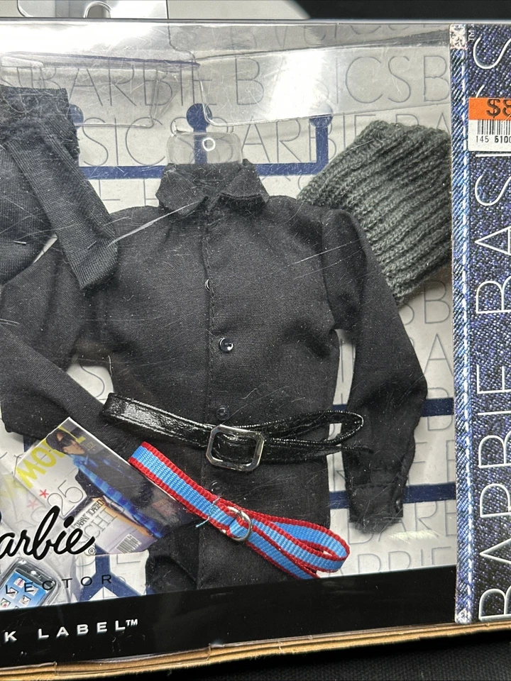 Barbie Basics Look #4 Collection 002 Black Label Mattel T7756 2010 Foto 4 de 4