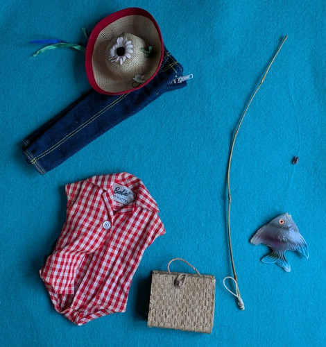 Barbie Vintage  Picnic Set Gone Fishing #967 - Missing Shoes