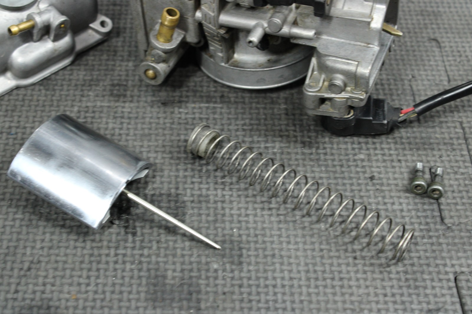 2000 KAWASAKI KX125 OEM KEIHIN CARB CARBURETOR PARTS OR REPAIR! 15003-1523