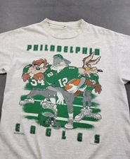 Philadelphia team Eagle t shirt, looney tunes graphic, mascot cartoon lot