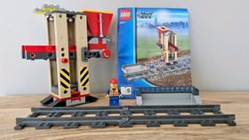 LEGO City Red Cargo Train 3677 Train Station 7937 Complete Set Minifigure