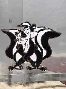Pepe Le Pew Pin | eBay