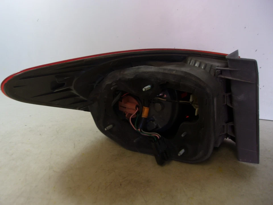 Оригинальный задний фонарь на четверть панели пассажирский для Hyundai Elantra 2007 2008 2009 2010 годов выпуска - Изображение 4 из 4