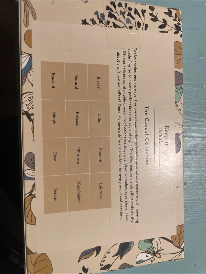 New Laura Geller The Casual Collection Multi Finish Eyeshadow Palette 12 Well - Image 3 of 4