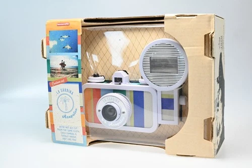 Lomography La Sardina 35 MM Film Camera & Flash #G382
