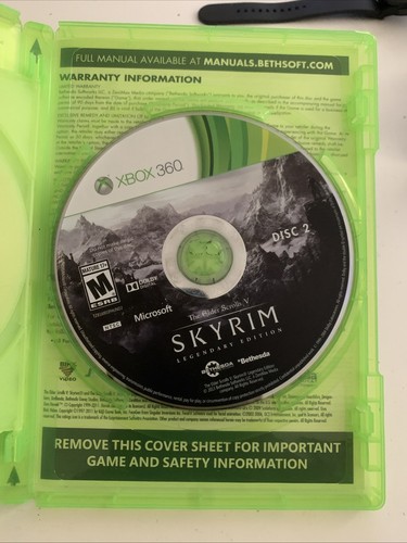 The Elder Scrolls V Skyrim Legendary Edition Xbox 360 Complete CIB - Picture 3 of 5