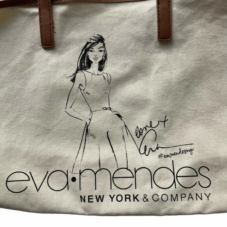 Bolso de Mano Eva Mendes Marfil Grande Lona Gráfico Shoulerbag NY and Co Borde Marrón Foto 2 de 4