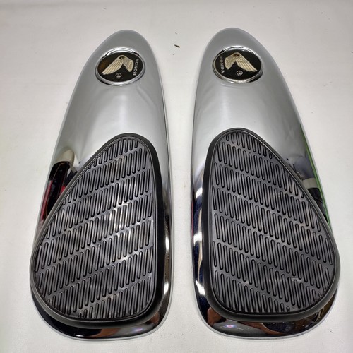 Honda S90 A Fuel Tank Side Cover LH RH + Rubber Knee Grip LH RH + Emblem LH RH