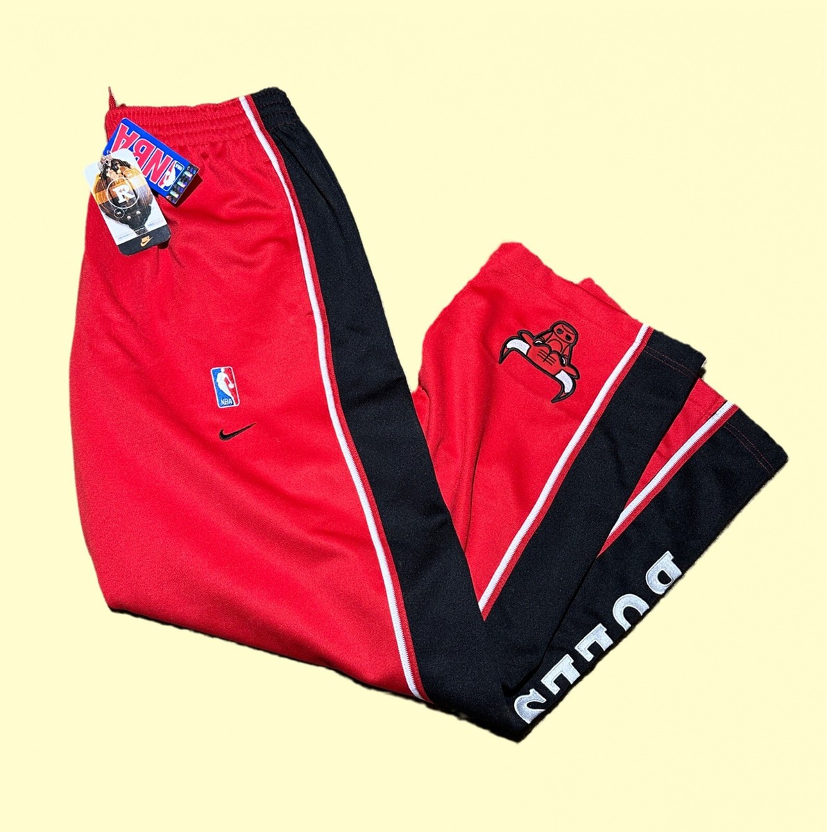 Deadstock VTG 2000s Nike NBA Rewind '84 Chicago Bulls Shooting