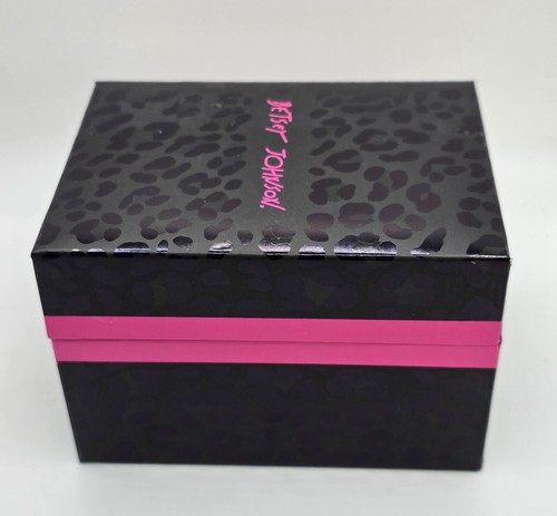 Betsy Johnson BJW079 Black Glitter Crystal Spiderweb Watch With Pink And Metal - Picture 11 of 14