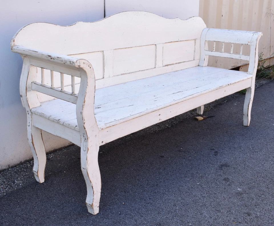 Banco o asentamiento pintado de pino y roble Foto 4 de 4