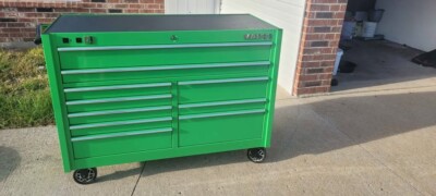 Matco 4s 52'' double bay tool box