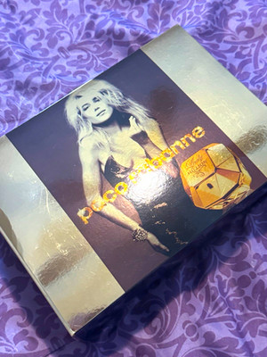 Paco Rabanne Lady Million Gift Set 5.0 fl oz/150 mL Body Lotion & Shower Gel