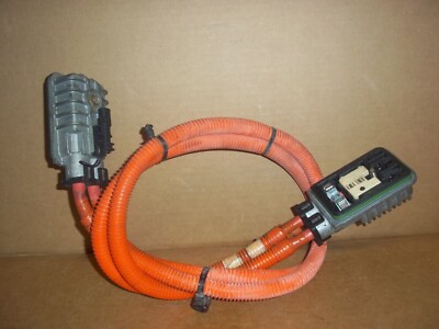 2013 chevy volt hight voltage cable battery connct to convertor