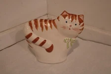 Albert E Price Vintage Porcelain Cat Kitten Figurine Tan White 8X9