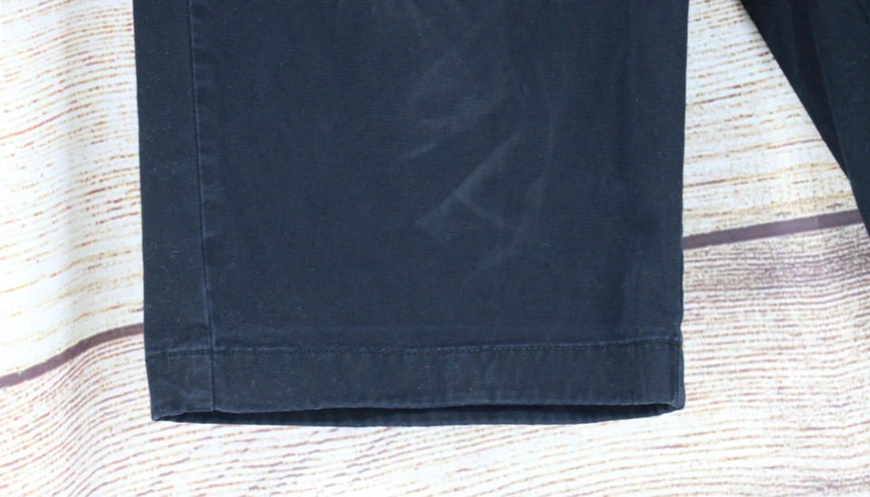 Y2K Covington Stretch Womens Size 8 Straight Leg Knee Length Shorts Black - Image 2 of 4