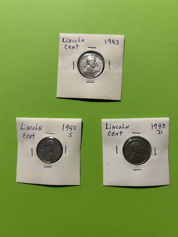 Lot #1)  1943 3pc Steel Lincoln Wheat 1c Set kept in 2x2 coin flip holder/penny
