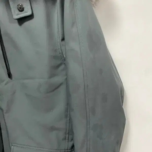 Solid Homme Fox Fur Goose Down Padding - Women's … - image 3