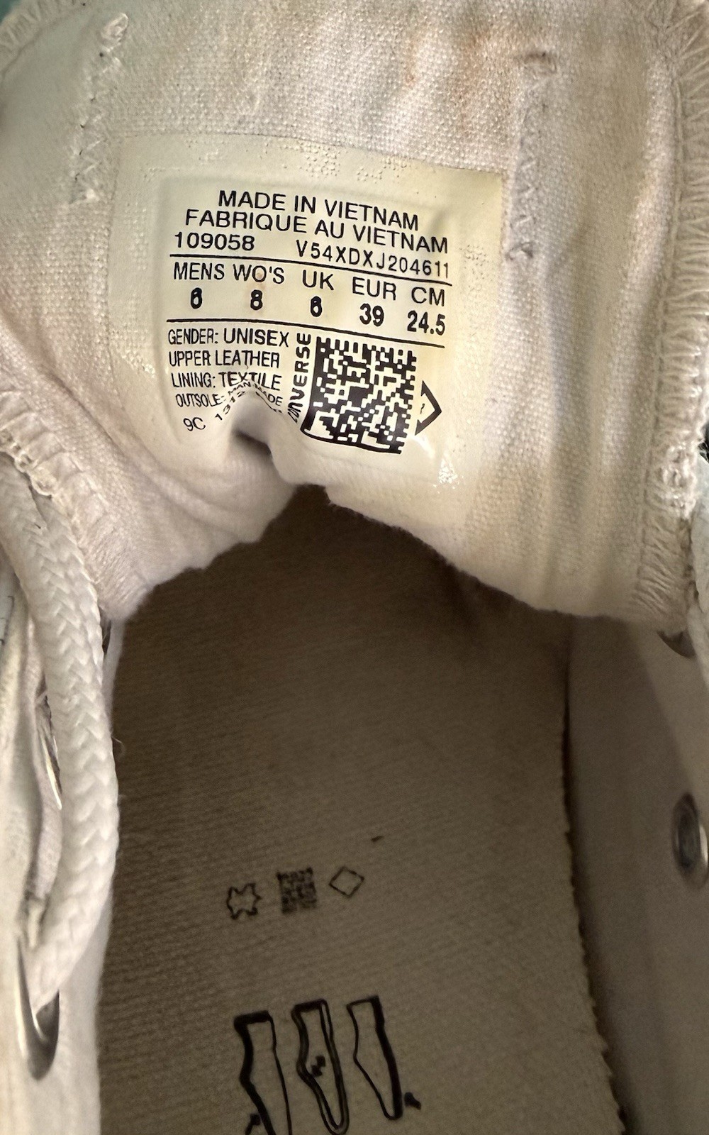 Converse All Star Chuck Taylor Leather  White Low Top Size Women’s 8 Mens 6 thumbnail 9