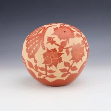 NATIVE AMERICAN JEMEZ POTTERY SEED POT BY ALVINA YEPA