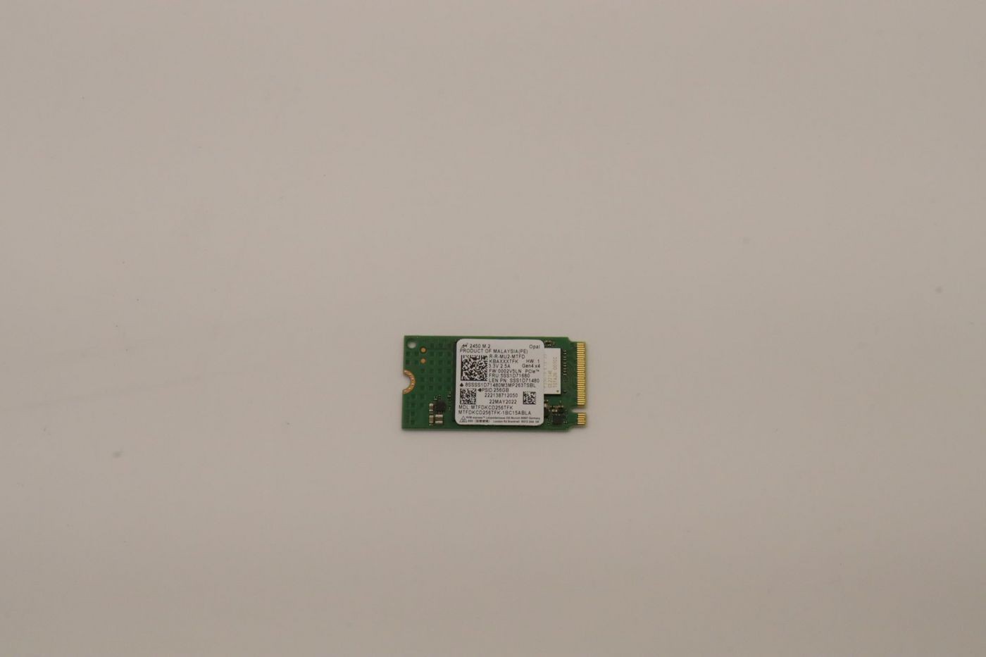 Lenovo 5SS1D71680 256GB M.2 2242 PCIe 4.0 x4 NVMe Internal SSD