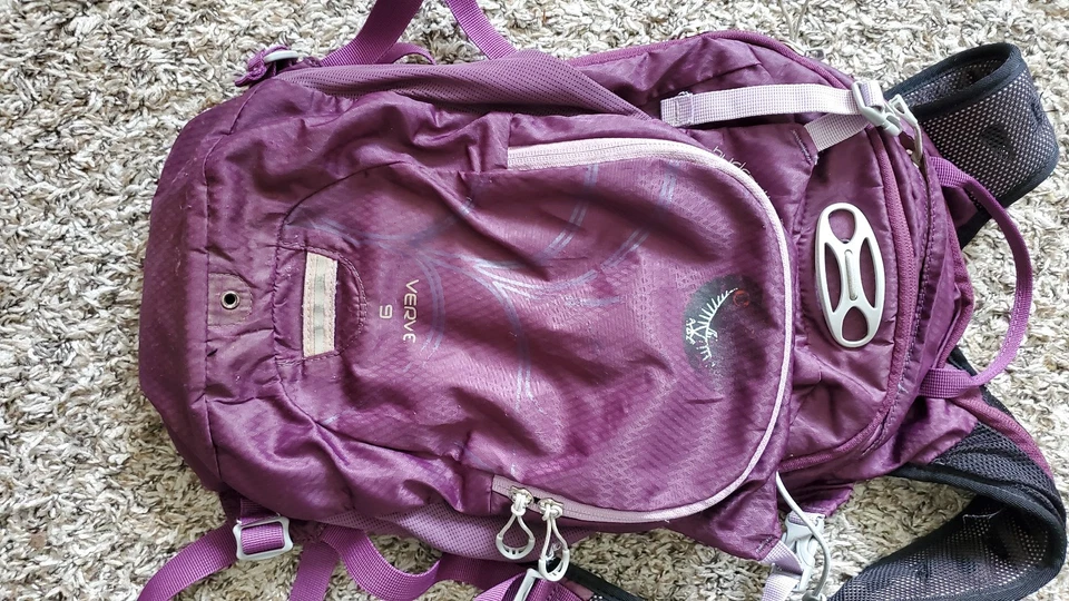 Mochila Osprey Verve 9 pequeña púrpura sin vejiga de agua Foto 4 de 4
