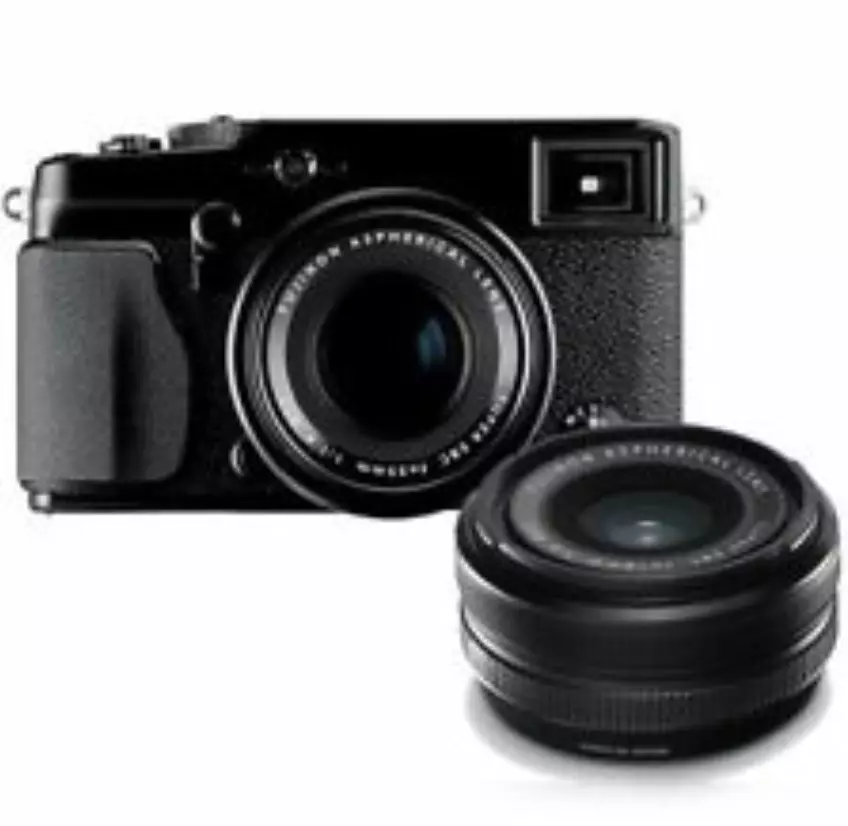 USED Fujifilm X-Pro1 with XF 18mm f/2 and XF 35mm f1.4 FREESHIPPING