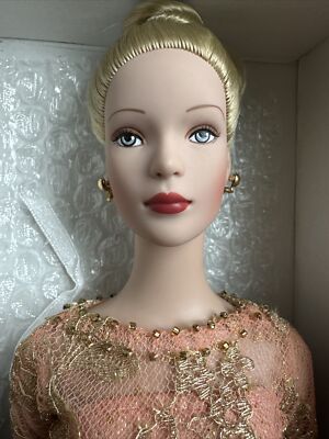 TONNER 2001 Tyler Wentworth Cover Girl Wheat Blonde Doll FAO Schwarz St. Louis