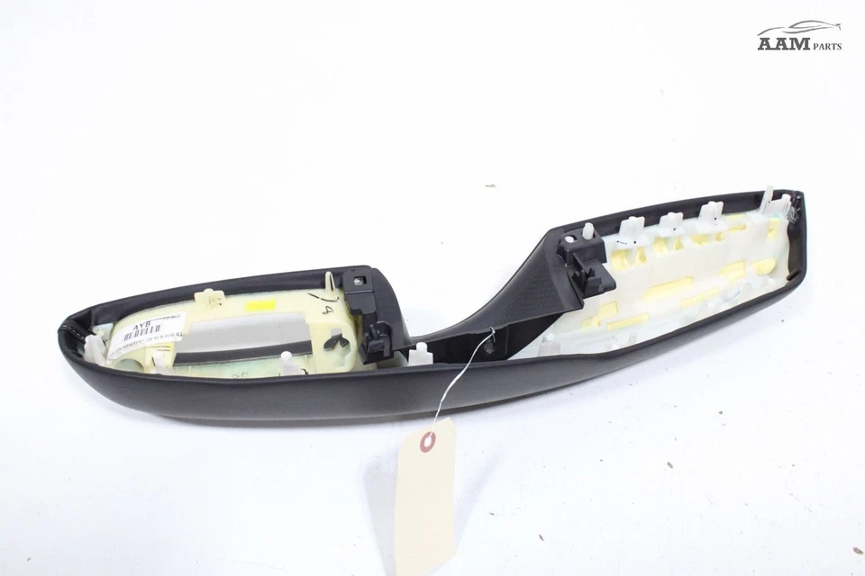 Infiniti QX50 2019-2021 panel puerta trasera izquierda reposabrazos moldura negro OEM Foto 3 de 4